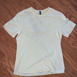 LULULEMON- Fundamental SS